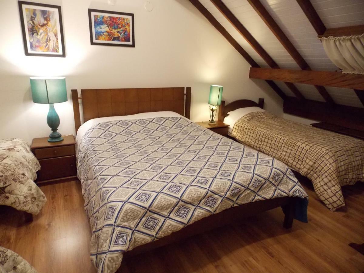 Triplex 3 Suites Em カネラ エクステリア 写真