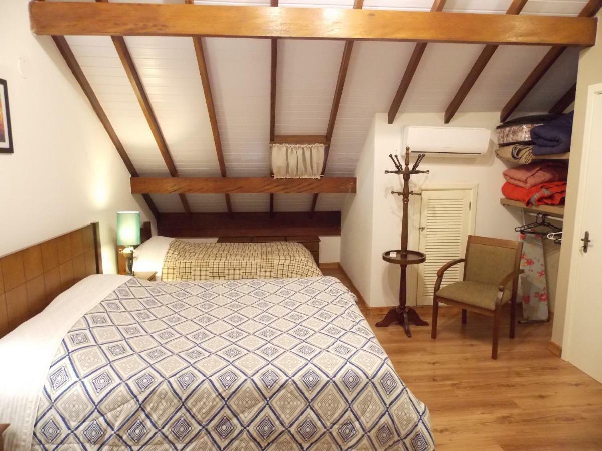Triplex 3 Suites Em カネラ エクステリア 写真