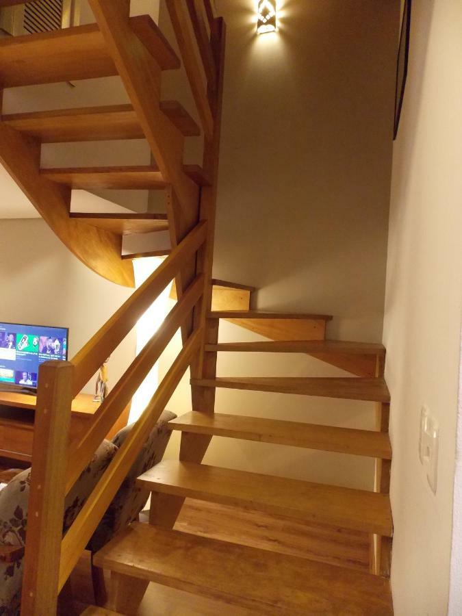 Triplex 3 Suites Em カネラ エクステリア 写真