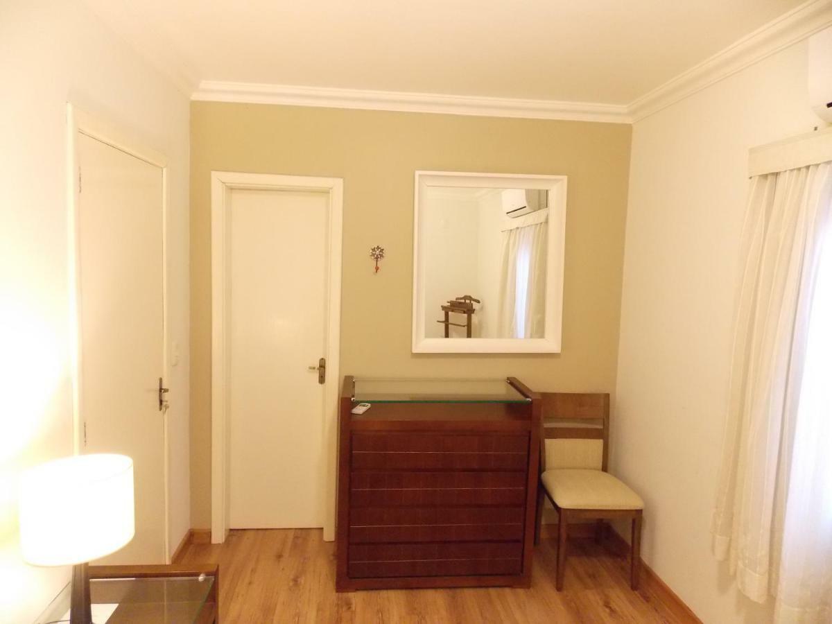 Triplex 3 Suites Em カネラ エクステリア 写真