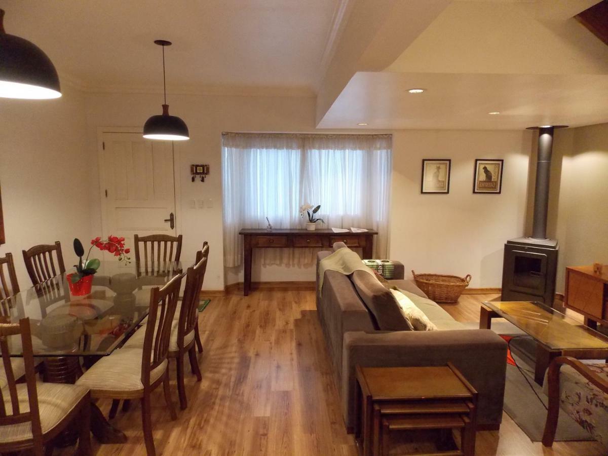 Triplex 3 Suites Em カネラ エクステリア 写真